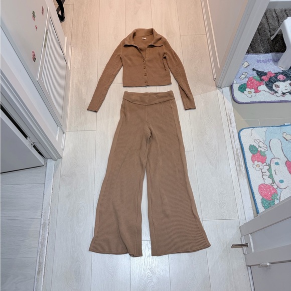 Aerie Brown Ribbed Knit sweater Set - Picture 2 of 9